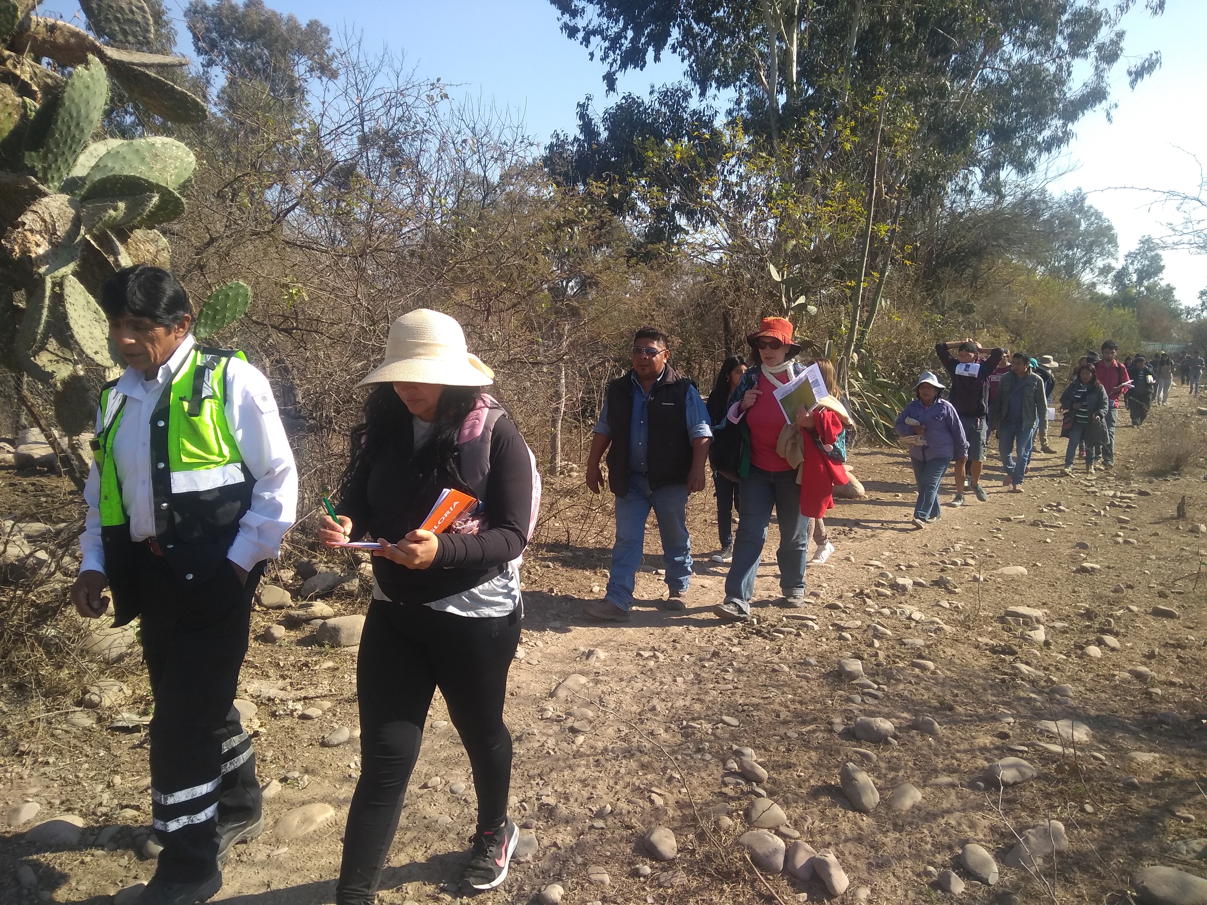 CAMINATA ETNOBOTÁNICA “La Etnobotánica y sus aportes a la construcción del territorio”