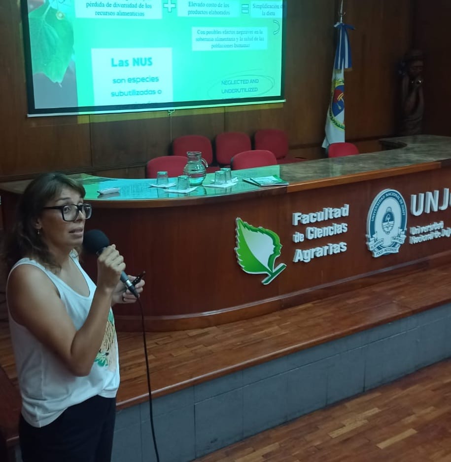 Presentaron el libro "De olvidos y Memorias: por qué las especies marginadas e infrautilizadas”