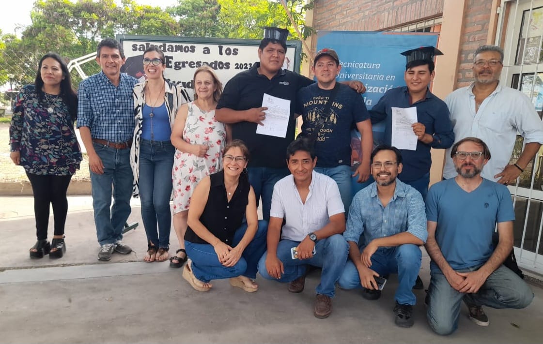 Santo Domingo cuenta con dos nuevos profesionales de la Universidad Pública