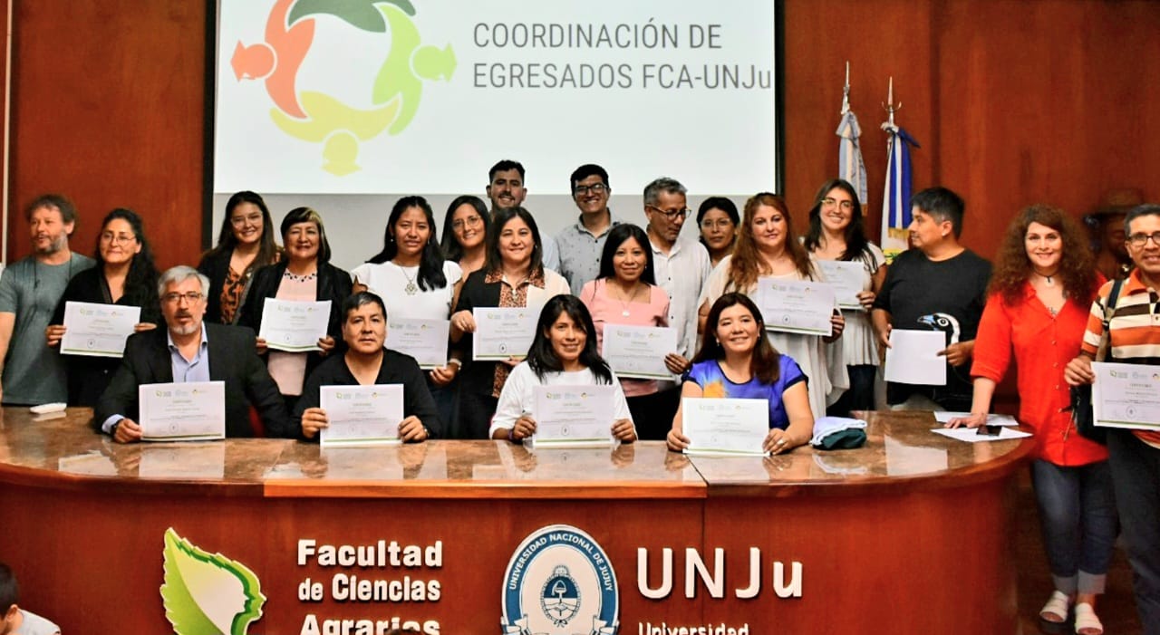 Entregaron certificados de la Diplomatura en Evaluación de Impacto Ambiental