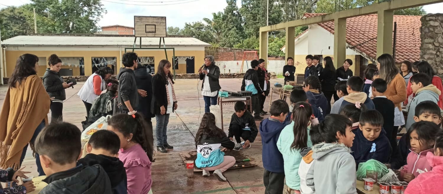 Brindaron jornadas de almácigos a estudiantes de Primaria
