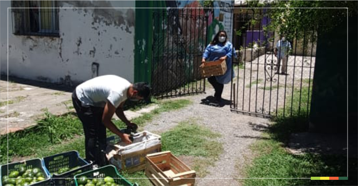 Donaciones de verduras a comedores comunitarios